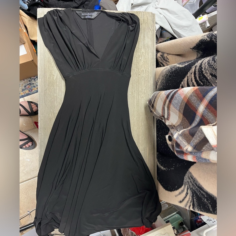 THE PERFECT LITTLEE BLACK DRESS